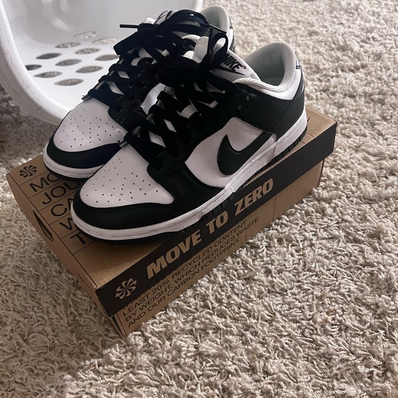 Nike Classic Black and White Sneakers - Picture 1 of 5